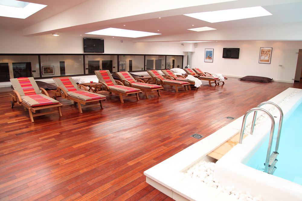 Zenia Hotel & Spa Καμπραί Εξωτερικό φωτογραφία
